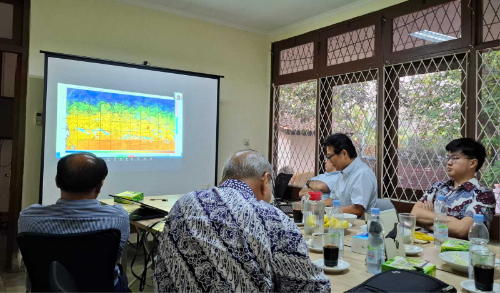 大学研究者との意見交換会